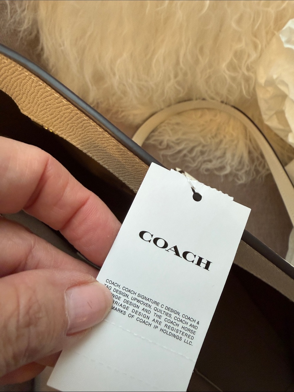 NWT Coach Station Tote Leather Gold/Chalk Beautiful Multi function pockets - Picture 9 of 16